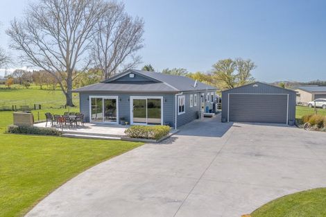 Photo of property in 403 Racecourse Road, Waipukurau, 4282