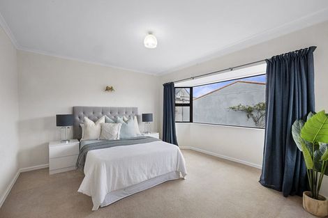 Photo of property in 6 Vogel Street, Fitzroy, New Plymouth, 4312