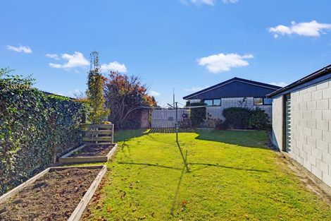 Photo of property in 25 Kinross Street, Hei Hei, Christchurch, 8042
