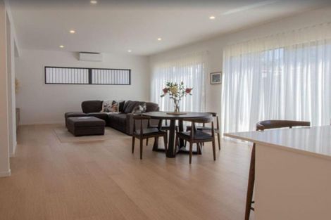 Photo of property in 13b Lorna Street, Lynmouth, New Plymouth, 4310