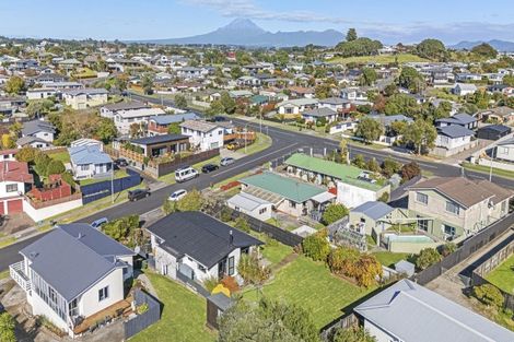 Photo of property in 5 Camellia Avenue, Bell Block, New Plymouth, 4312