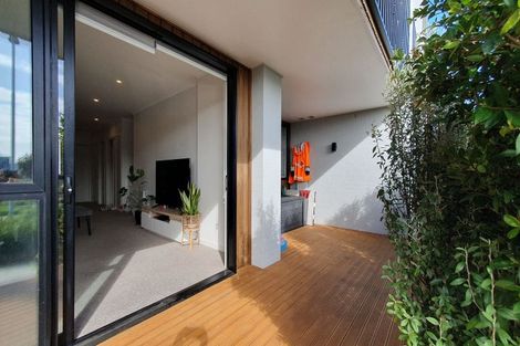 Photo of property in 5/3 Genevieve Lane, Hobsonville, Auckland, 0616