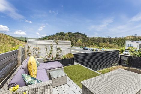 Photo of property in 43 Holystone Road, Whitby, Porirua, 5024