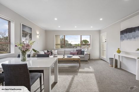 Photo of property in 2/14 Lismore Place, Papatoetoe, Auckland, 2025