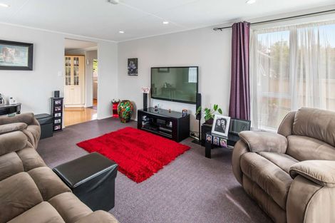 Photo of property in 7 Kupe Place, Highbury, Palmerston North, 4412