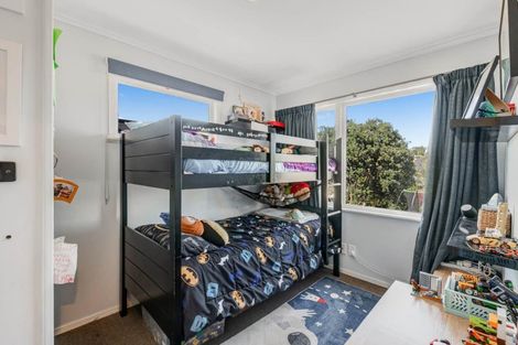 Photo of property in 245 Vipond Road, Stanmore Bay, Whangaparaoa, 0932