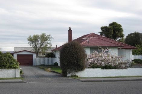 Photo of property in 15 Cridland Street West, Kaiapoi, 7630