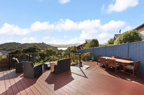 Photo of property in 20 Sailmaker Close, Whitby, Porirua, 5024