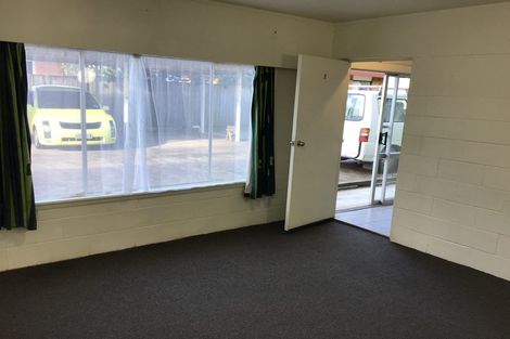 Photo of property in 2 Gorrie Road, Regent, Whangarei, 0112