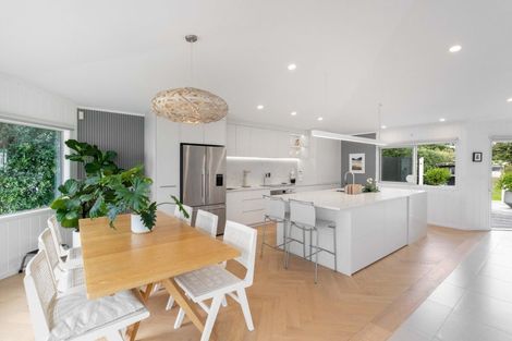Photo of property in 220 Kenwood Drive, Matarangi, Whitianga, 3592