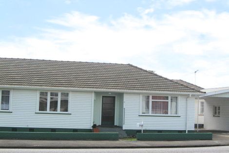 Photo of property in 4/286 Saint Aubyn Street, New Plymouth, 4310