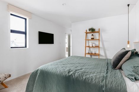 Photo of property in 12b Tay Street, Mount Maunganui, 3116