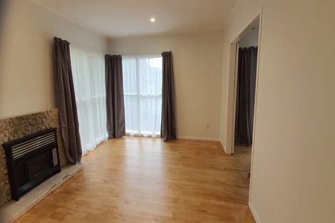 Photo of property in 5 Mcphail Street, Birkdale, Auckland, 0626