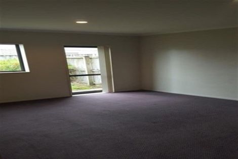 Photo of property in 70a Kayes Road, Pukekohe, 2120