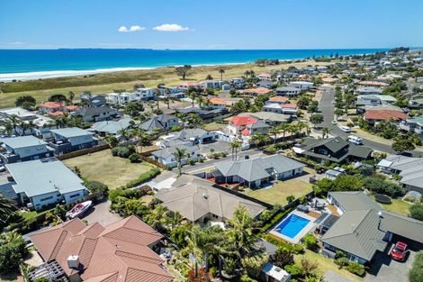 Photo of property in 22c Seychelles Drive, Papamoa Beach, Papamoa, 3118