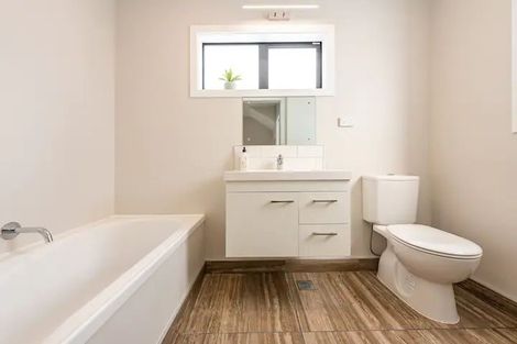 Photo of property in 10 Frankmoore Avenue, Johnsonville, Wellington, 6037