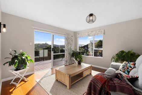 Photo of property in 20 Sailmaker Close, Whitby, Porirua, 5024