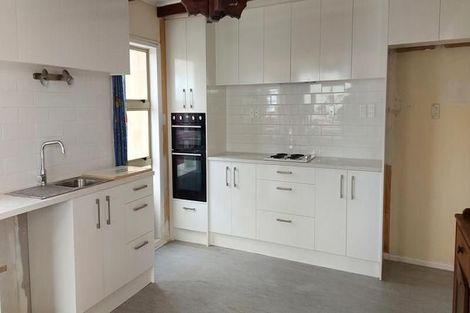 Photo of property in 68 Harrington Road, Henderson, Auckland, 0610