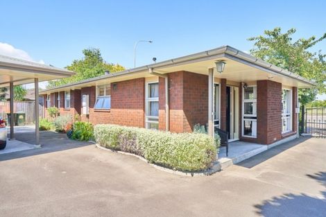 Photo of property in 203 Fitzherbert Avenue, West End, Palmerston North, 4410