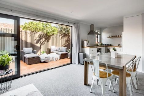 Photo of property in 3u3 Charlemont Street, Whitiora, Hamilton, 3200
