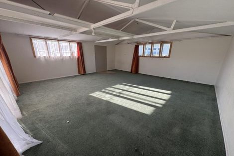 Photo of property in 10 Vera Street, Marton, 4710