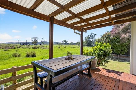 Photo of property in 1/55b Springs Road, Parakai, 0830