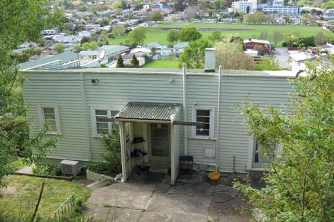Photo of property in 215 Saint Vincent Street, Toi Toi, Nelson, 7010
