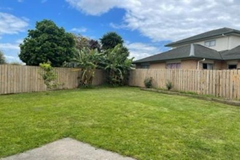 Photo of property in 88 Naylors Drive, Mangere, Auckland, 2022