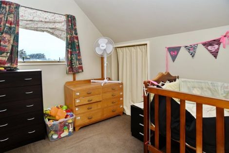 Photo of property in 11 Newnham Street, Rangiora, 7400