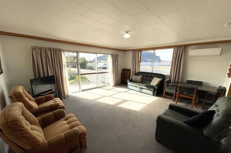 Photo of property in 159i Clyde Street, Balclutha, 9230