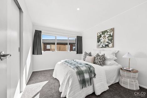 Photo of property in 2/1001 High Street, Avalon, Lower Hutt, 5011