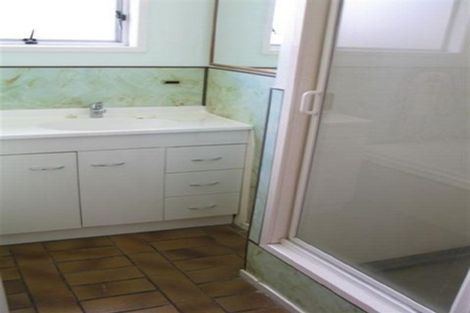 Photo of property in 25 Clyma Place, Massey, Auckland, 0614