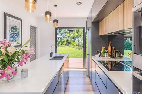 Photo of property in 10 Cape Vista Crescent, Pukekohe, 2120