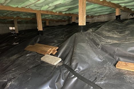 Photo of property in 2/5 Finn Place, Totara Vale, Auckland, 0629