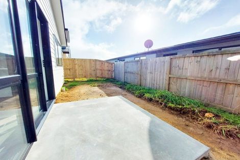 Photo of property in 2u2 Jennian Avenue, Rototuna North, Hamilton, 3281
