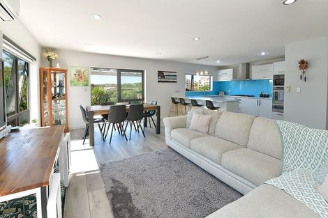 Photo of property in 4 Bella Vista Drive, Gulf Harbour, Whangaparaoa, 0930