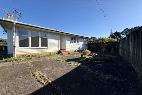 Photo of property in 71 Smythe Road, Henderson, Auckland, 0612