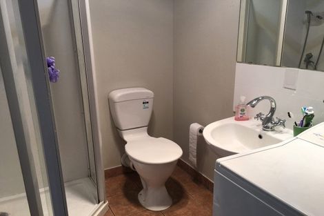 Photo of property in 6 Lewis Road, Pakuranga, Auckland, 2010