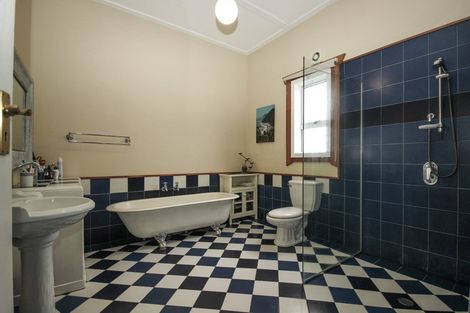 Photo of property in 46 Higginson Street, Otane, 4202