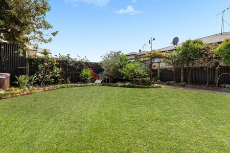 Photo of property in 16b Campbell Road, Mount Maunganui, 3116