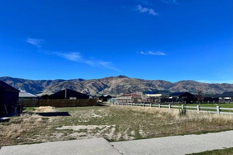 Photo of property in 33 Longview Drive, Lake Hawea, 9382