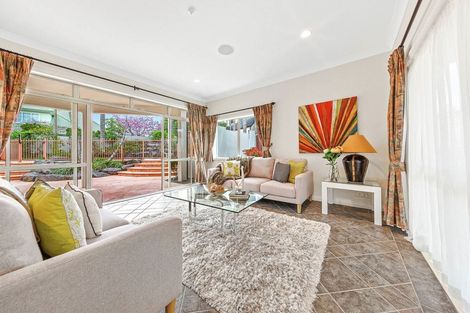 Photo of property in 56 Manor Park, Sunnyhills, Auckland, 2010