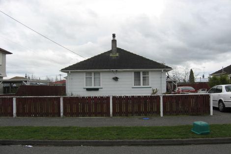 Photo of property in 44 Cameron Crescent, Masterton, 5810