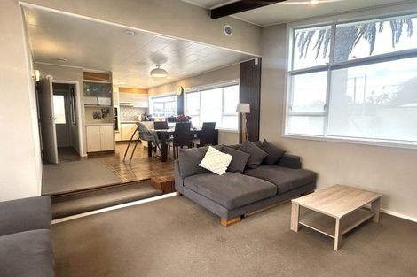 Photo of property in 18 Arawhata Road, Paraparaumu, 5032