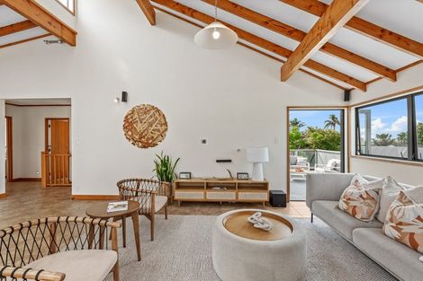 Photo of property in 1/24 Jellicoe Road, Murrays Bay, Auckland, 0630