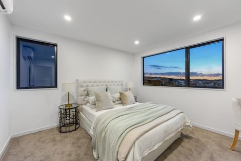 Photo of property in 17 Tupa Street, Long Bay, Auckland, 0630