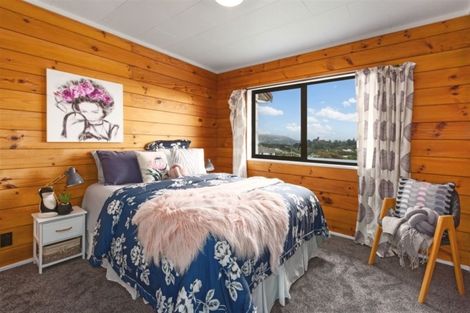 Photo of property in 2 Garboard Lane, Whitby, Porirua, 5024