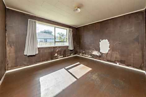 Photo of property in 87 Friedlanders Road, Manurewa, Auckland, 2102