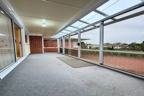 Photo of property in 18 Tomlinson Street, Hillpark, Auckland, 2102