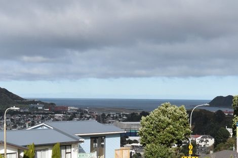 Photo of property in 32u9 Akaroa Drive, Maupuia, Wellington, 6022